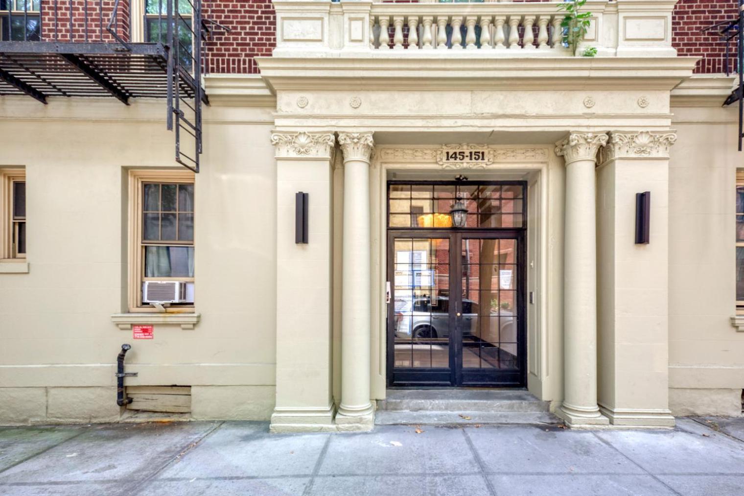 Bk Heights 2br W Wd Elevator Nr Promenade Nyc-910 New York